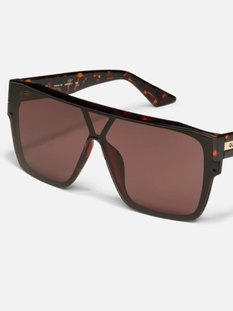 Quay Australia "Tempo" Oversized Shield Sunglasses In Tortoiseshell Brown